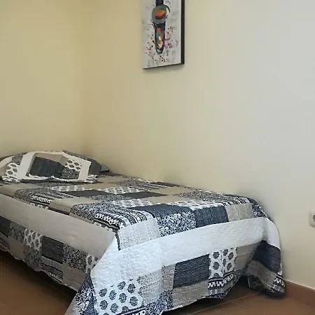 Casa Meggy Feriehus *